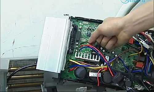 湘潭美的空调电话是多少